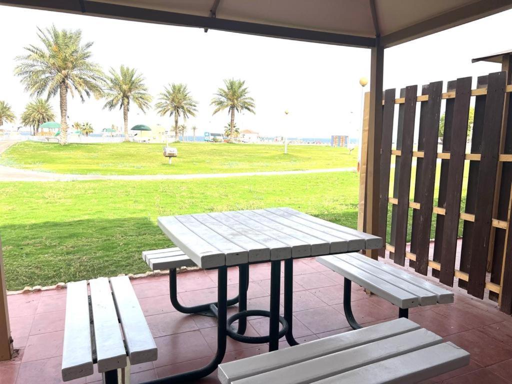 Palm Beach Resort ฮาล์ฟมูนเบย์ ภายนอก รูปภาพ
