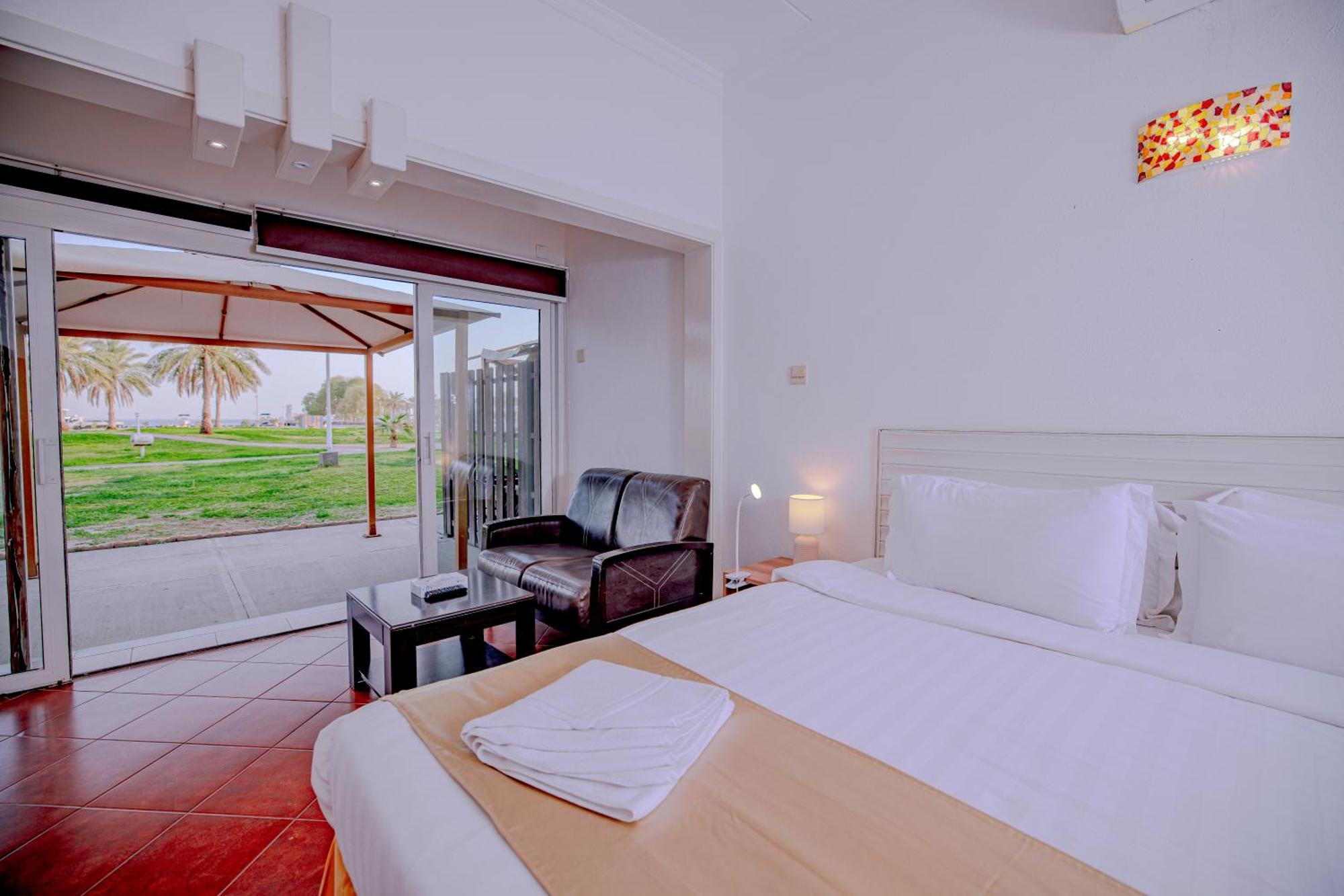 Palm Beach Resort ฮาล์ฟมูนเบย์ ภายนอก รูปภาพ